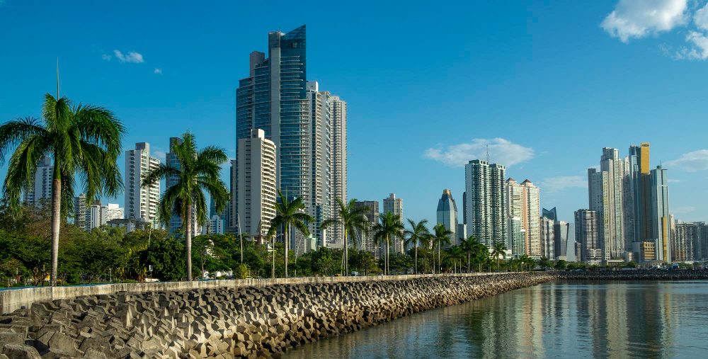 living-in-panama-as-a-foreigner-relocation-costs-healthcare-retirees-business-expats